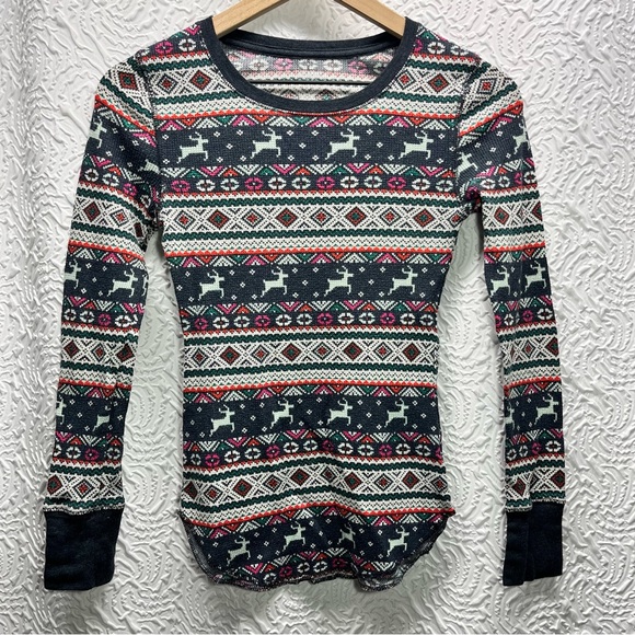 Old Navy Tops - Old Navy Winter Holiday Thermal Long Sleeve Top